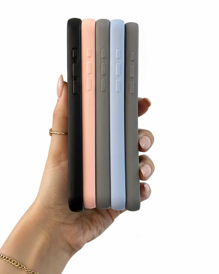 Guess 4G Patterned Textured Silicone MagSafe Case for iPhone 14 - 13