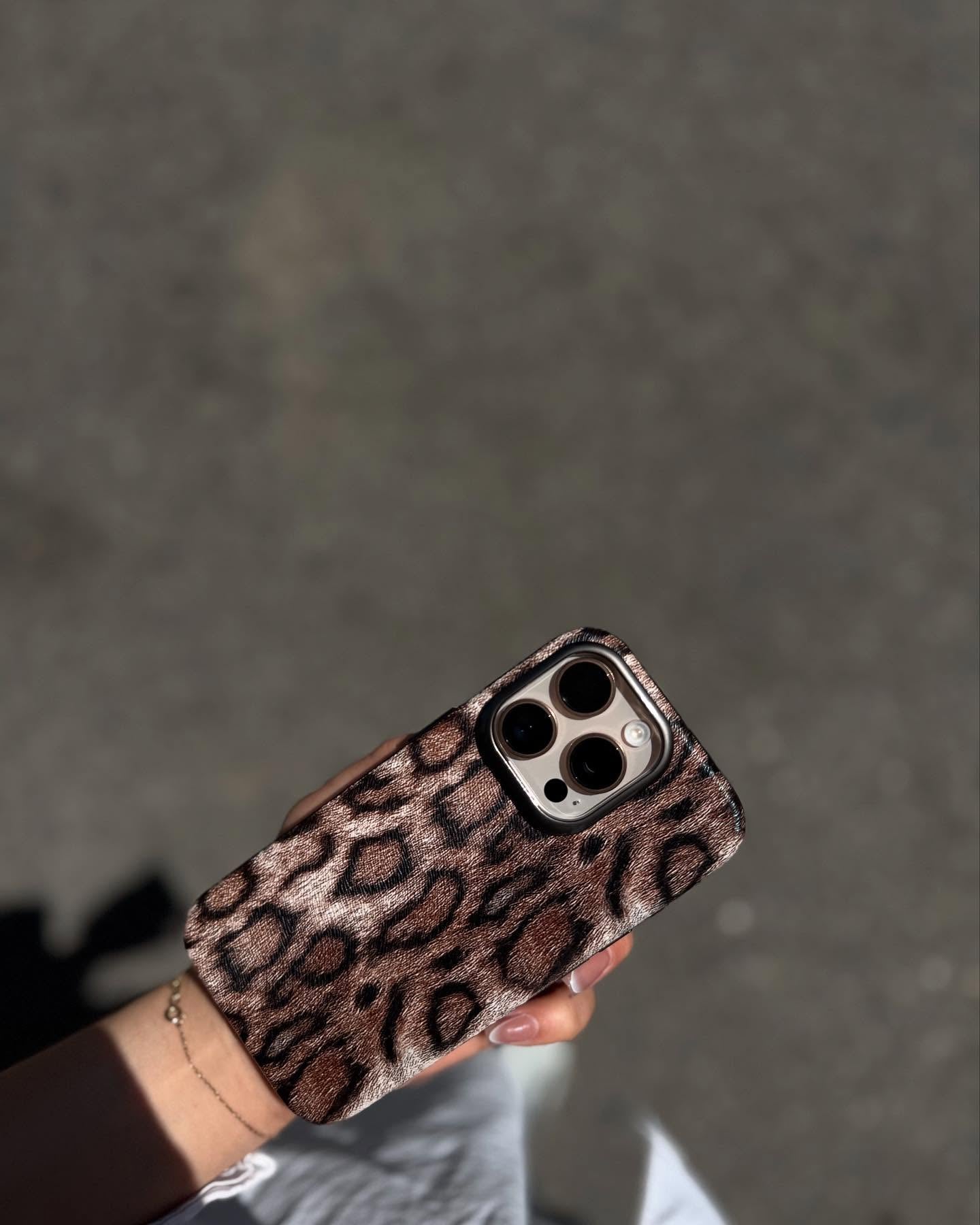 Leopard Print Phone Case Trendy Fashion for iPhone 16 - Grey