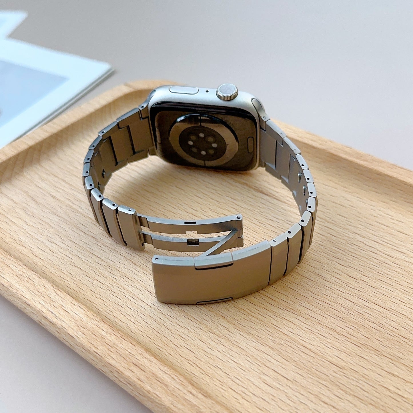 Recci Luxury Men Curved Quickly Adjustment Stainless Steel Watch Band for Apple Watch 42/44/45/46/49 mm
