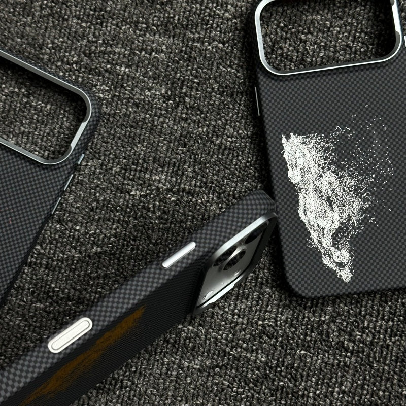 FreeKnite Carbon Pattern Horse MagSafe Case for iPhone 17 Pro Max