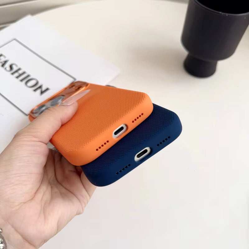 VAWI Liquid Silicone Magnetic Full Coverage Lens Shockproof Protective Case for iPhone 17 Pro Max
