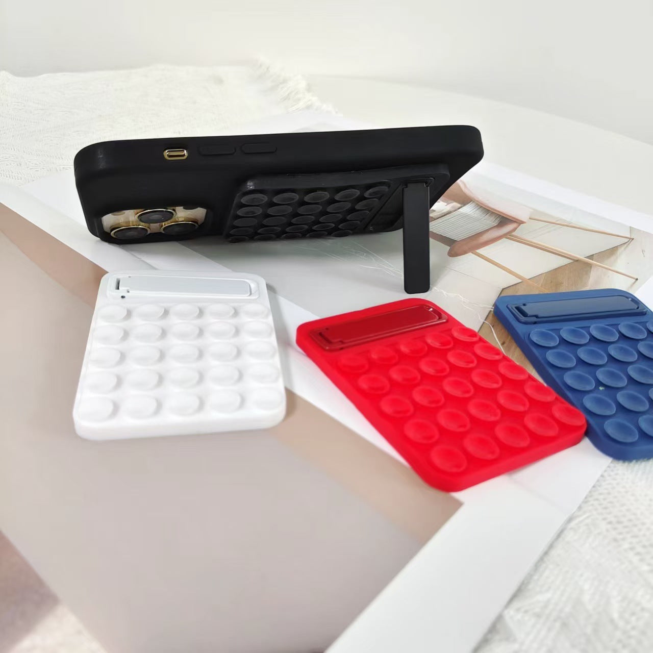 Magnetic Silicone Suction Mobile Phone Folding Stand Holder