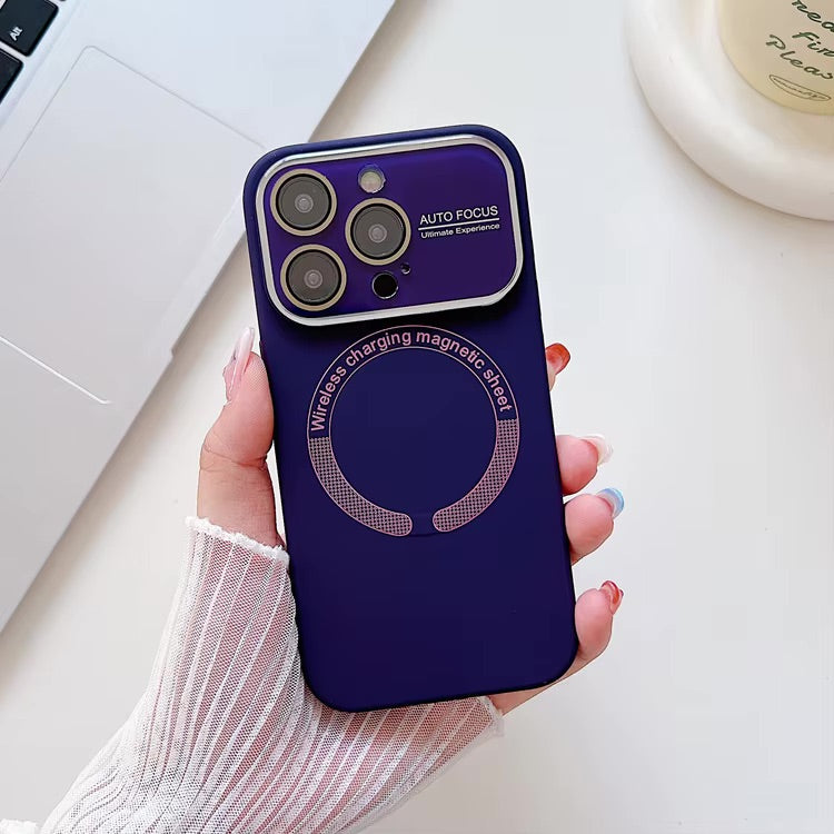 Liquid silicone magnetic iPhone 14 Pro Max case by TecHub with sleek magnet design and protective build.