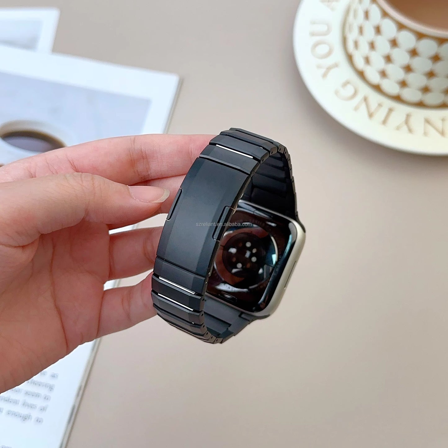 Recci Luxury Men Curved Quickly Adjustment Stainless Steel Watch Band for Apple Watch 42/44/45/46/49 mm