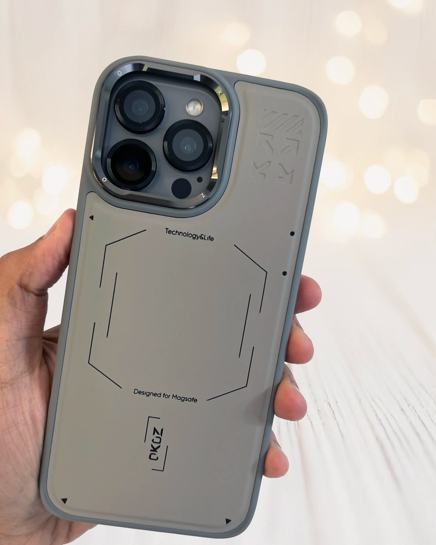 Okoz Premium Lauxury MagSafe Magnetic Case for iPhone 16 Pro Max