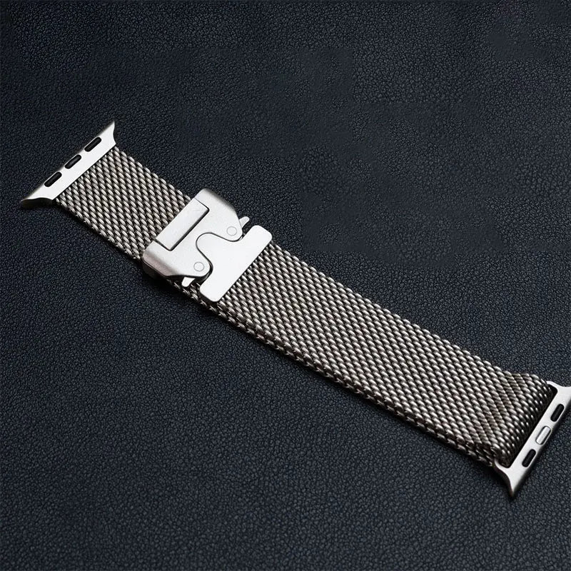 Milanese Titanium Loop Strap for Apple Watch 42/44/45/46/49 mm - Black (Copy)