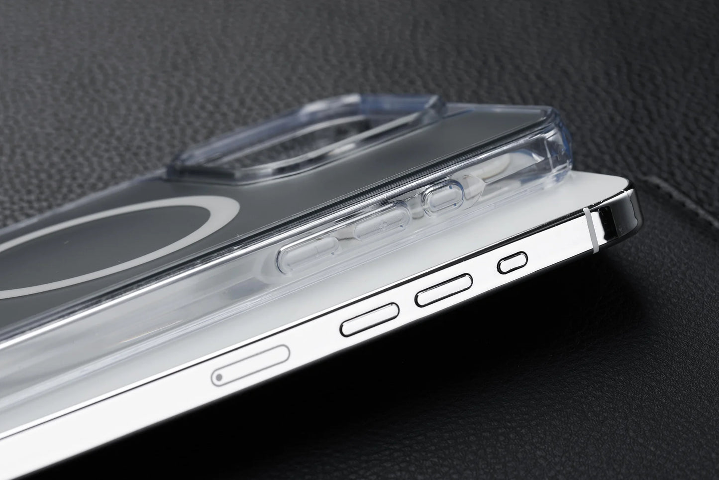 Gripp Neo Mag Case for iPhone 15 Pro Max - Smoke