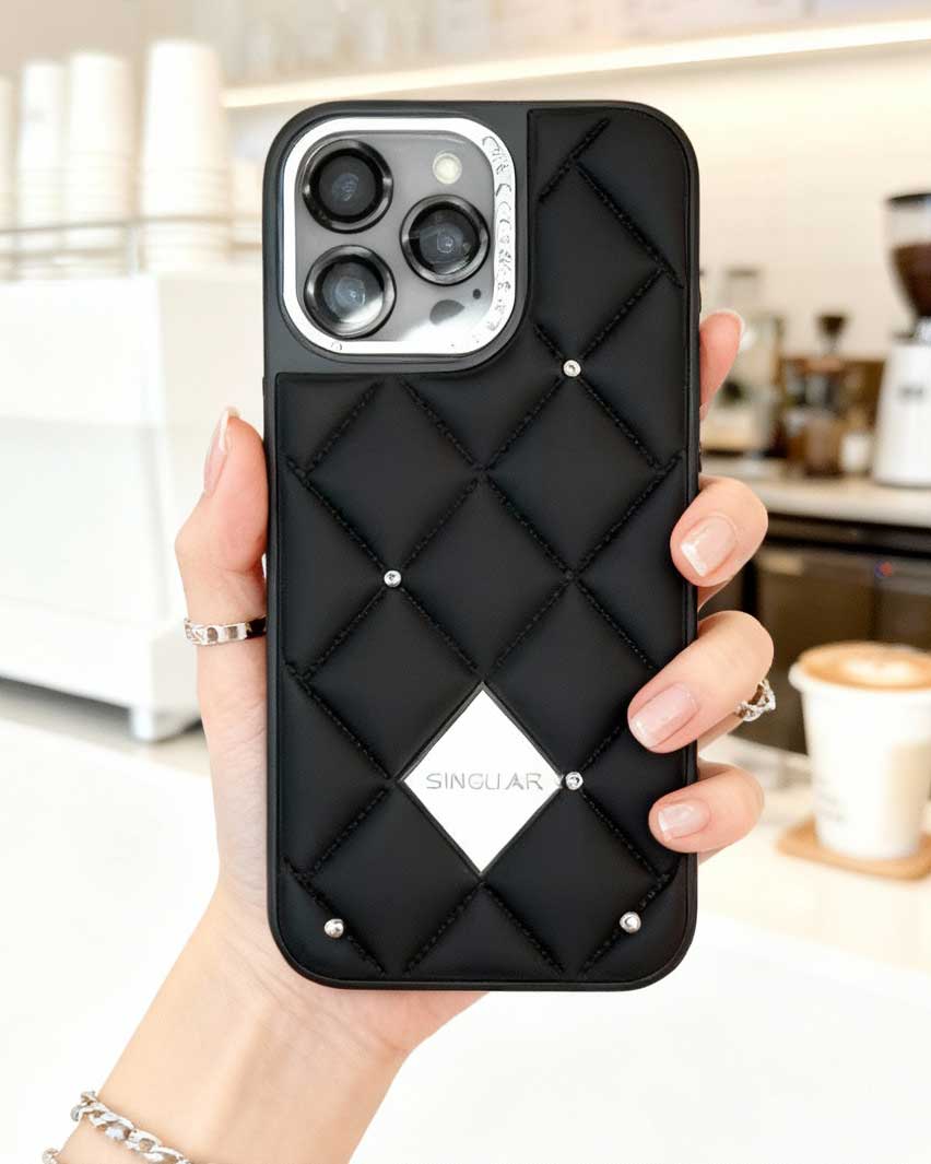 Diamond Pattern Leather Case for iPhone 16 Pro Max - Black