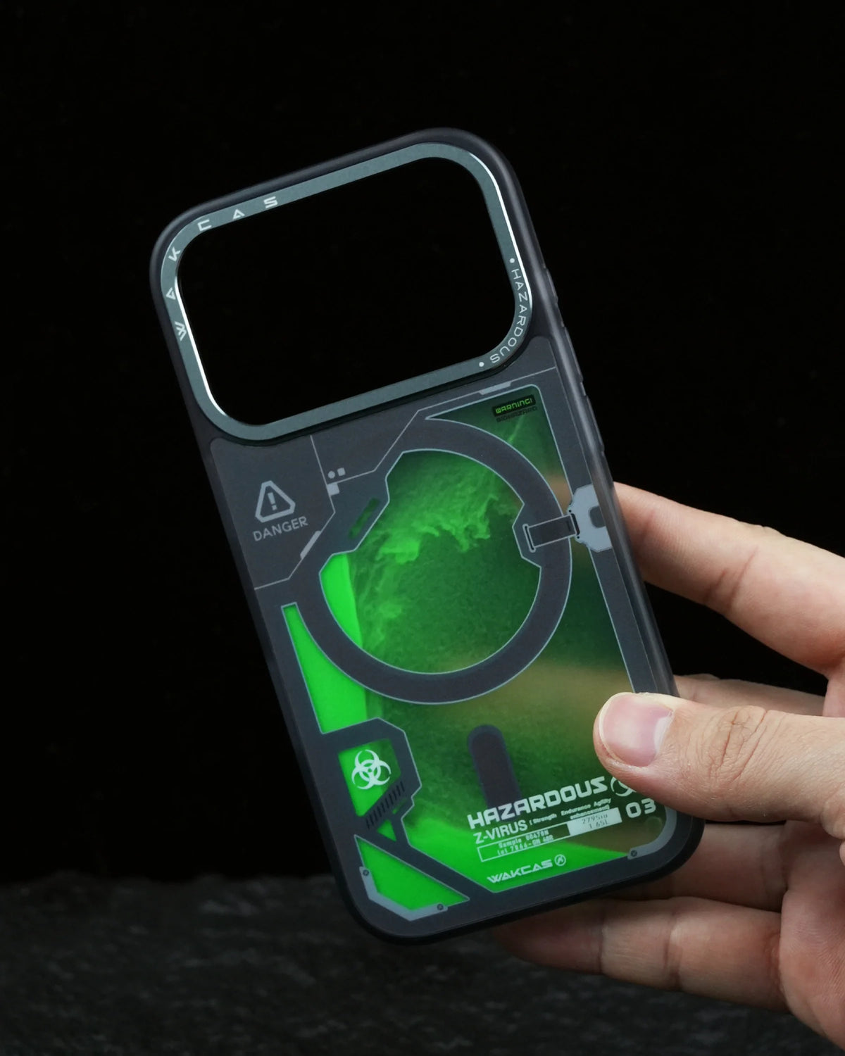 TecHub WAKCAS Glitter Liquid Sand iPhone 17 Pro Max case showing shimmering glitter and liquid sand design on a protective phone cover.