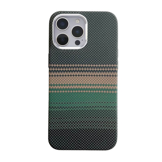 TecHub FreeAir MagSafe carbon design case on iPhone 16 Pro Max, showcasing slim profile and textured black finish.