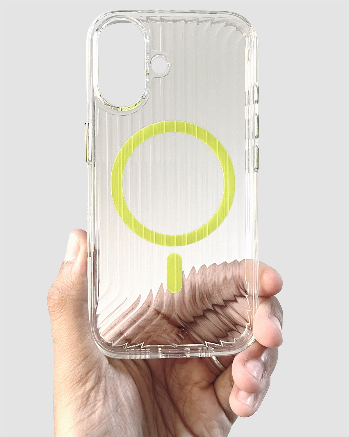 Luxury glossy Magsafe Magnetic Case for iPhone 16 - Clear