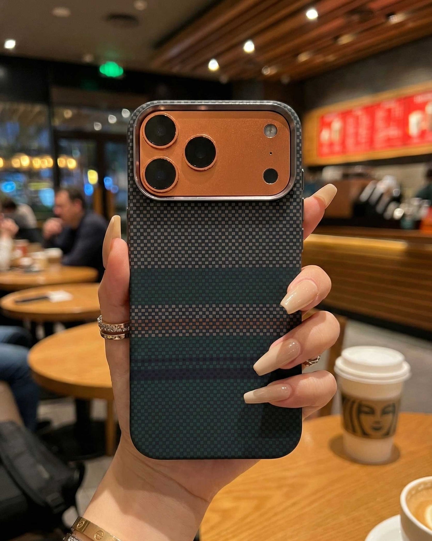 LUXO Life MagSafe Carbon Fiber Design Case for iPhone 17 Pro Max - Green/Grey