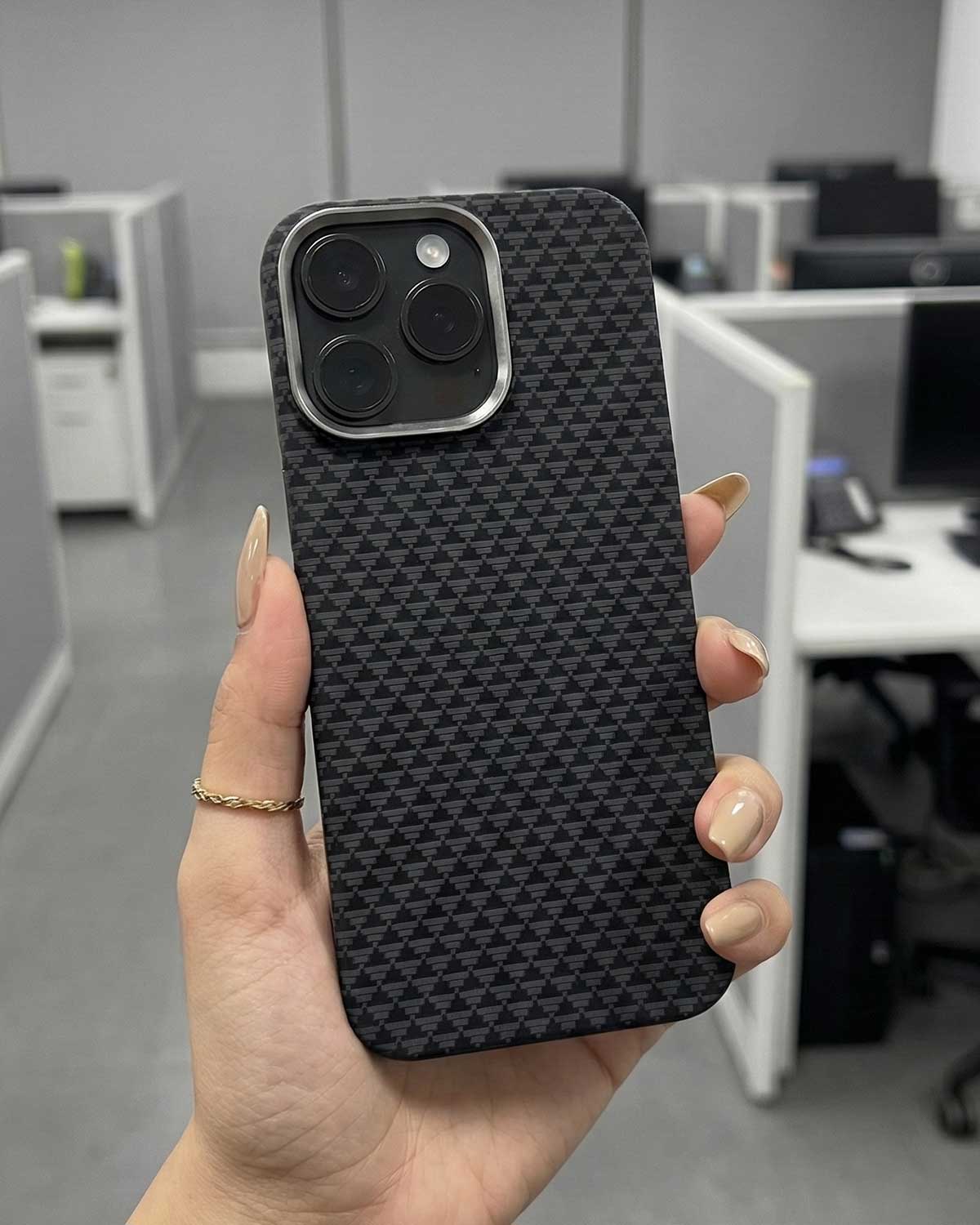 Pitakuka Ultra-Slim Tactile Woven Case for iPhone 16 Pro Max - Dark Grey
